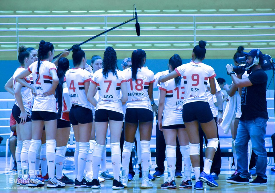 f4 São Paulo F.C/Barueri vence novamente e chega à semifinal do Paulista feminino de vôlei