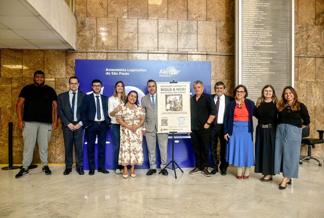 foto_geral_vernissage_comitiva_jandira Exposição “Biguá & Nori – Duas Visões, Uma Cidade” chega à ALESP com entrada gratuita